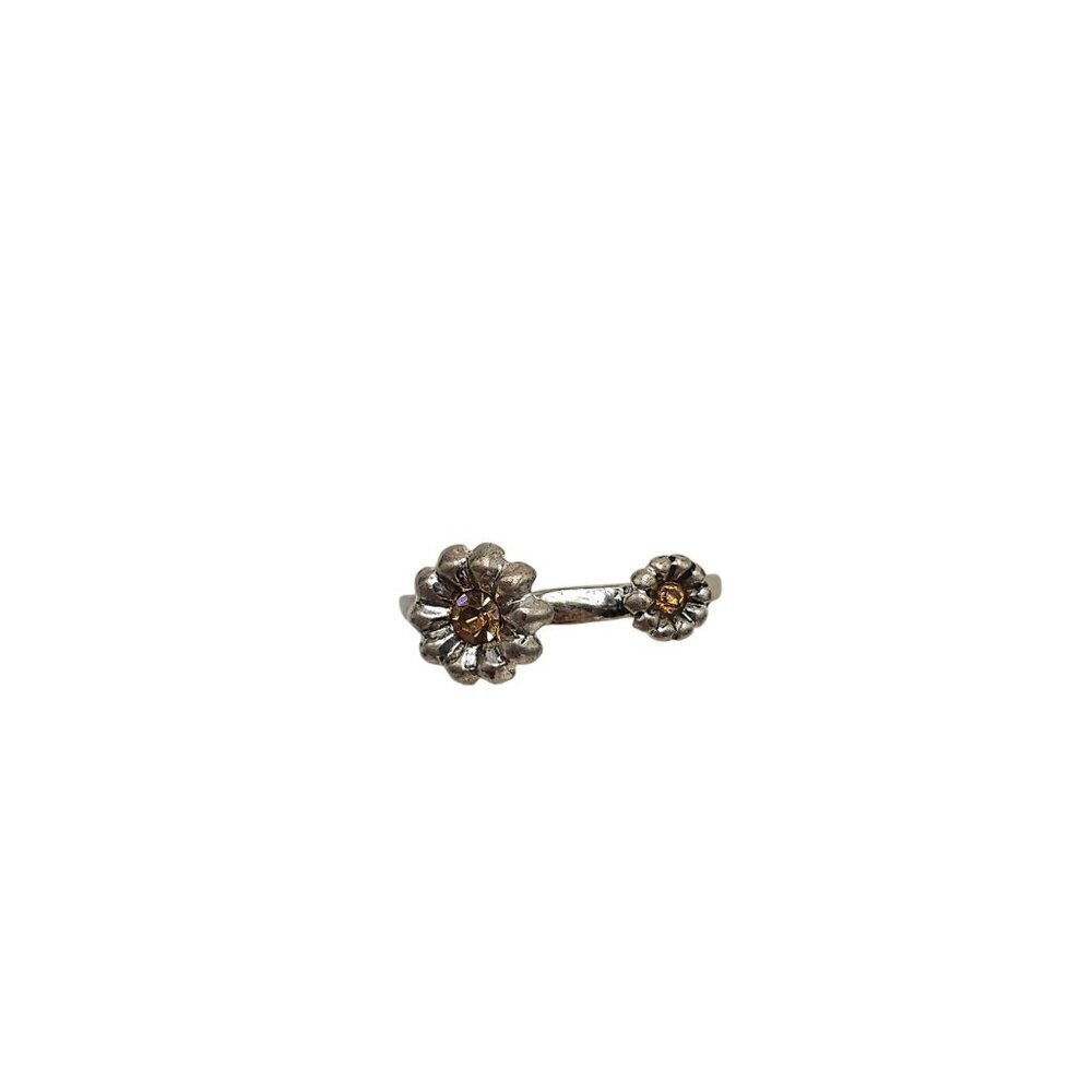 Silver Tone Topaz Rhinestone Daisy Ring Featuring Dual Flower Design Vintage